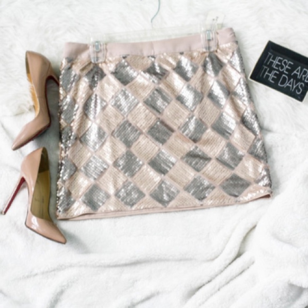NWT sequin gold mini skirt